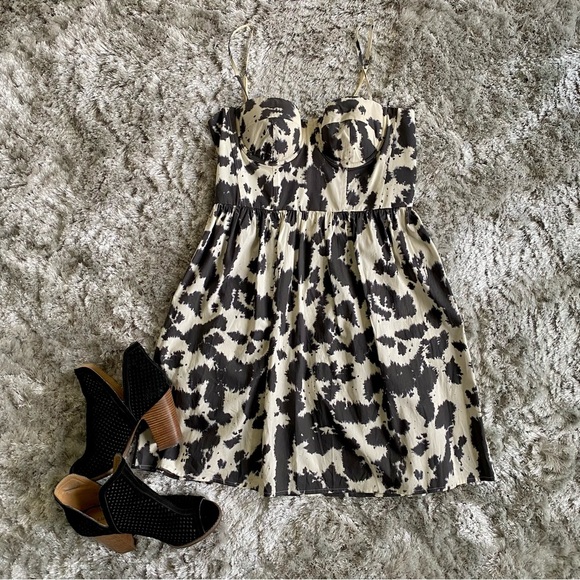 Moda International Black & White Print Dress Size 6 - Picture 5 of 9